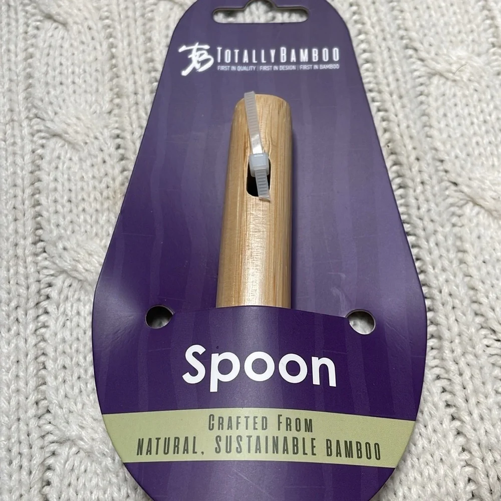 NWT Pennsylvania Totally bamboo salt storage box and wooden spoon. Great hostess